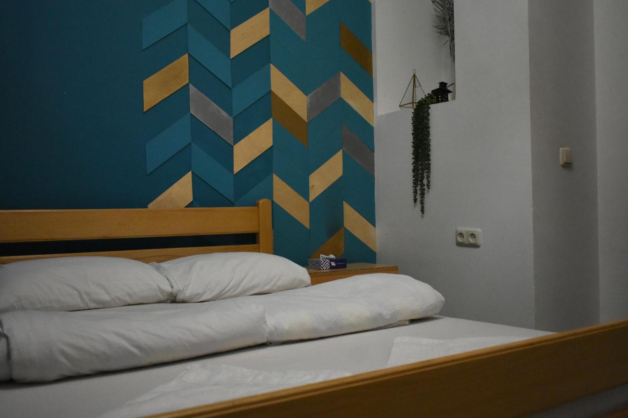 Envoy Hostel & Tours Γιερεβάν Εξωτερικό φωτογραφία