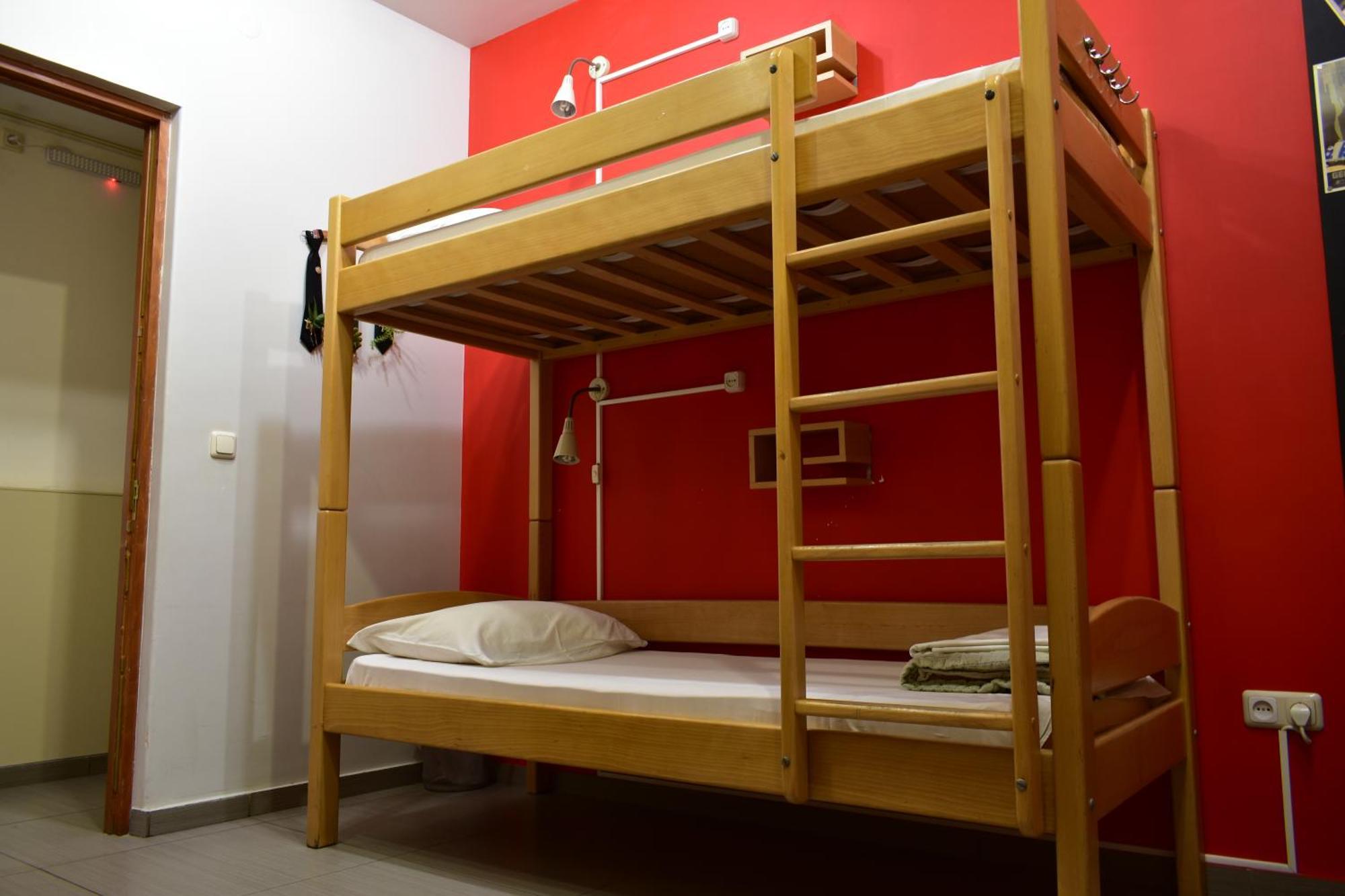 Envoy Hostel & Tours Γιερεβάν Εξωτερικό φωτογραφία