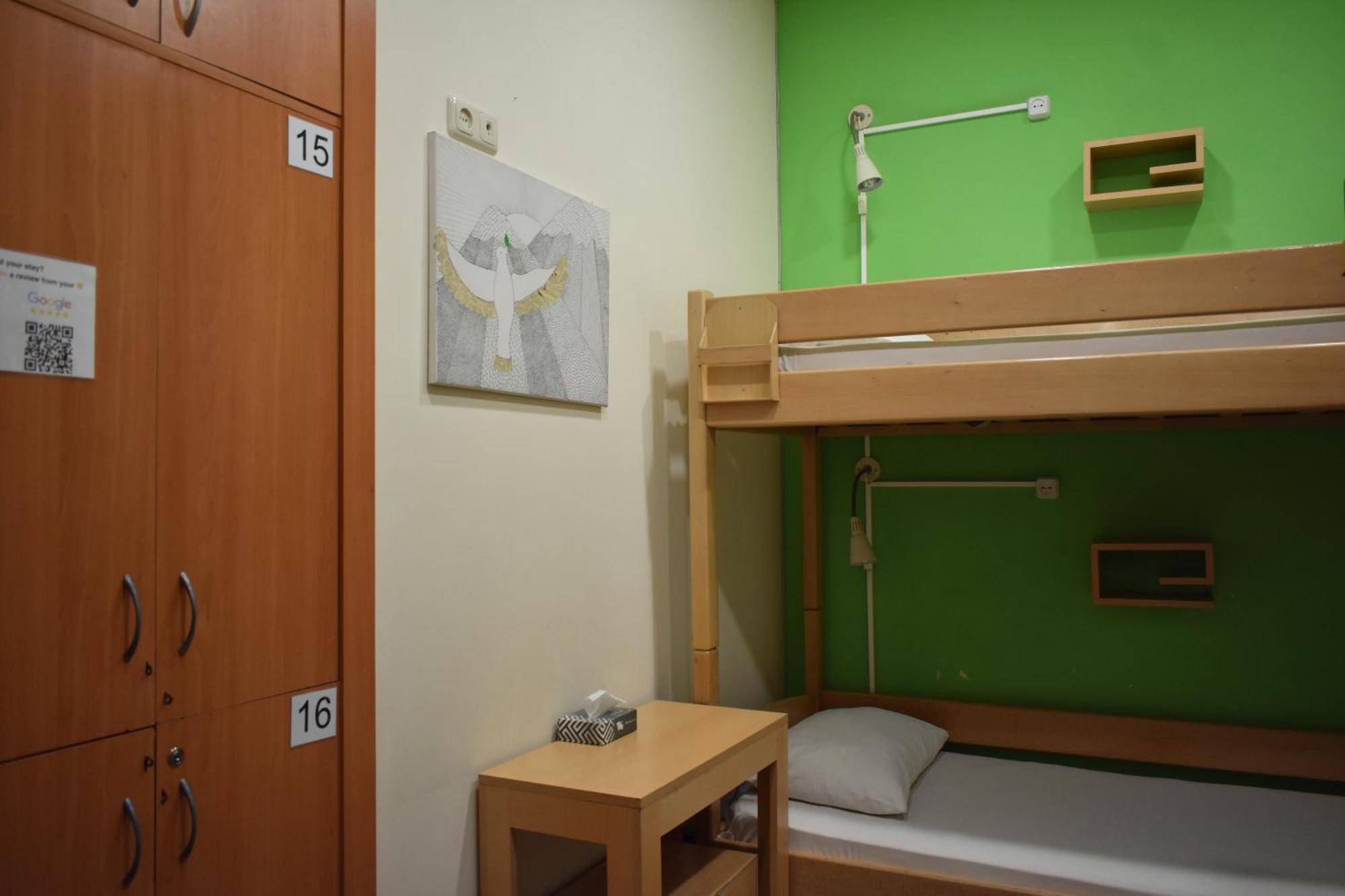 Envoy Hostel & Tours Γιερεβάν Εξωτερικό φωτογραφία