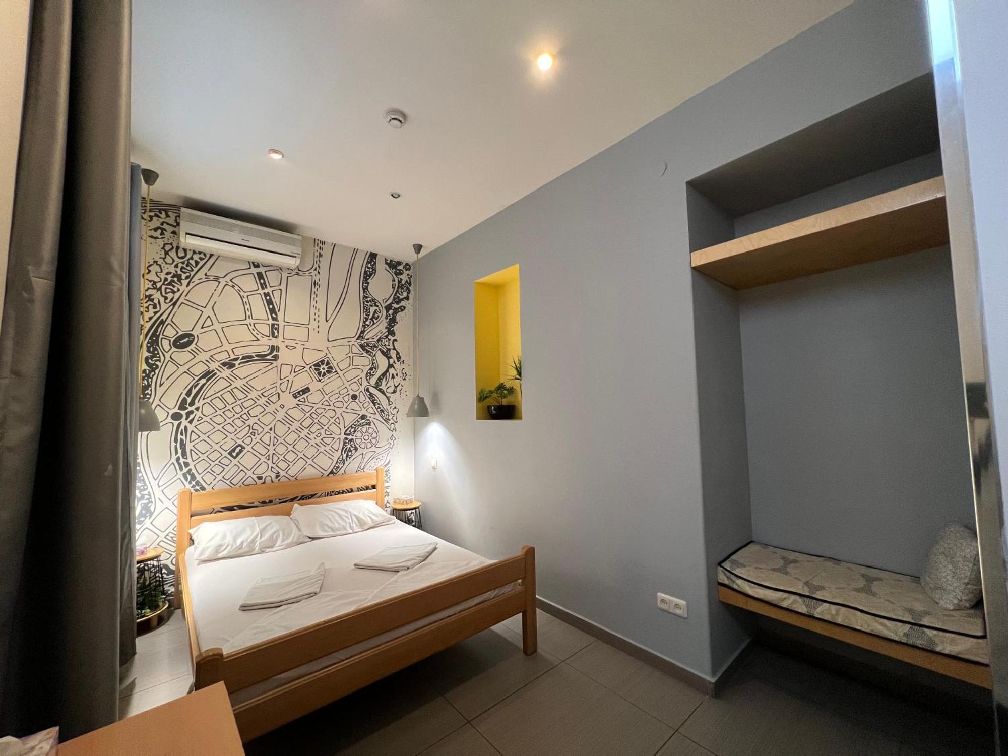 Envoy Hostel & Tours Γιερεβάν Εξωτερικό φωτογραφία
