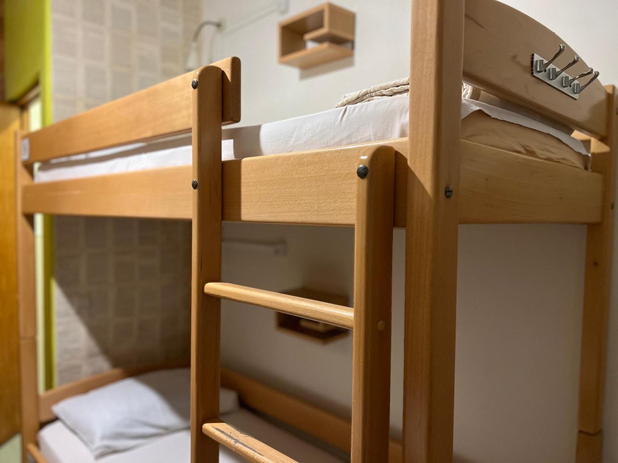 Envoy Hostel & Tours Γιερεβάν Εξωτερικό φωτογραφία